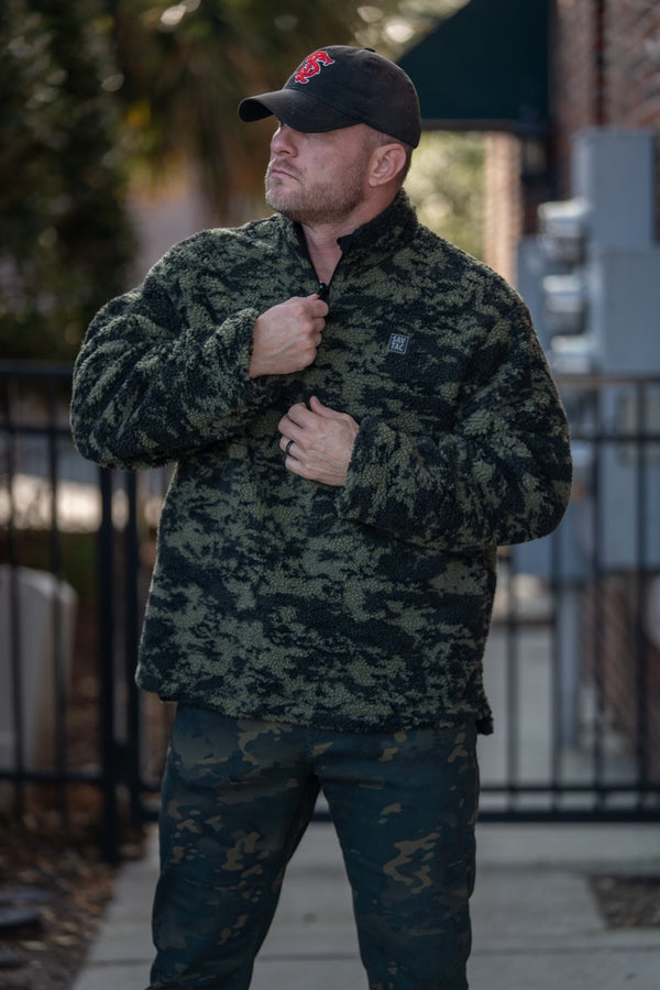 Switchback Reversible Sherpa Pull-over